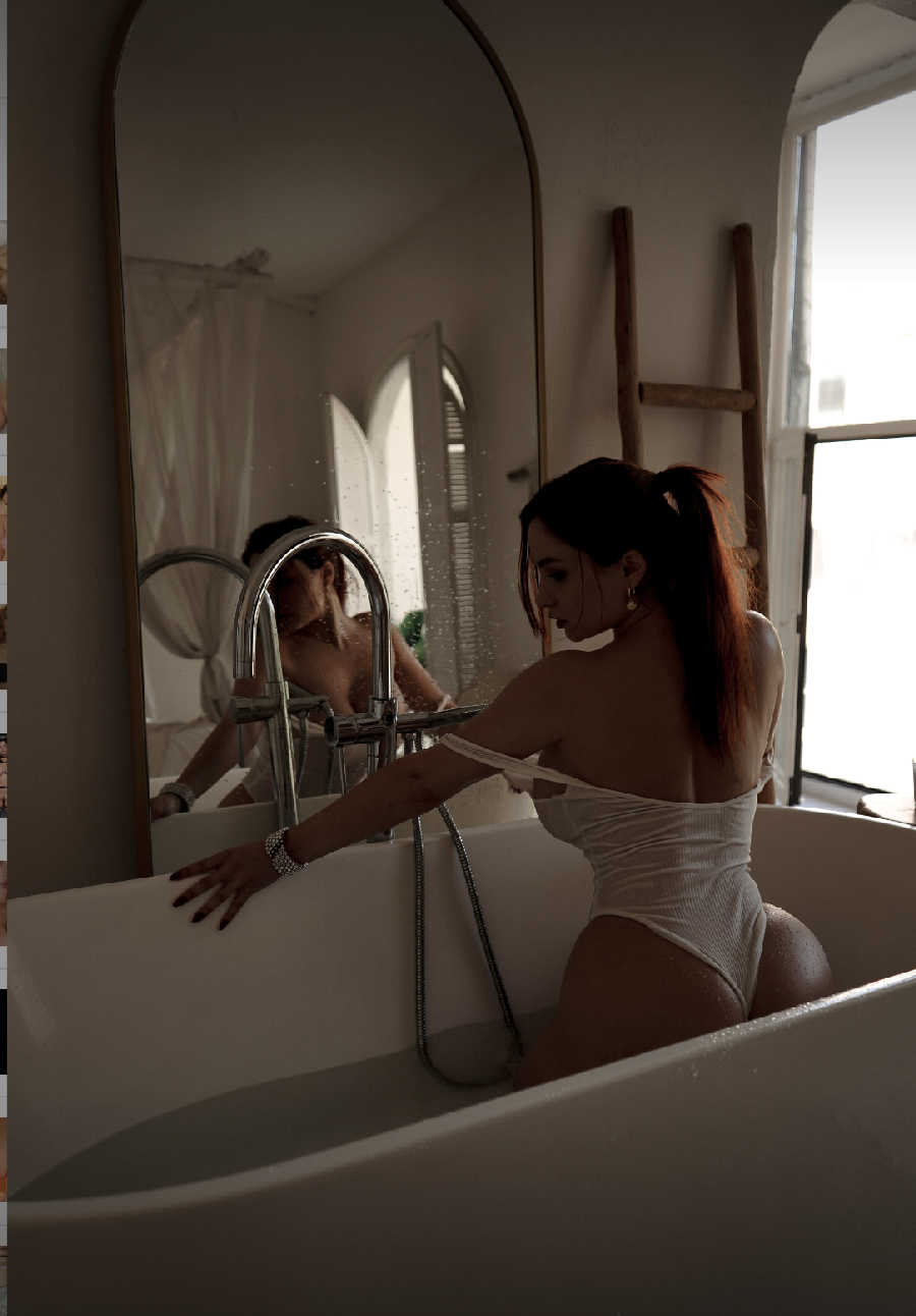 A playful frame from Miranda Faith nude — online in Cheongju