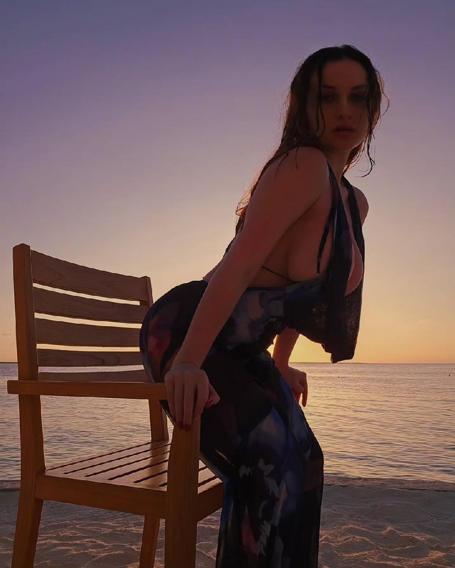 Sexy girl Miranda Faith nude in Cheongju