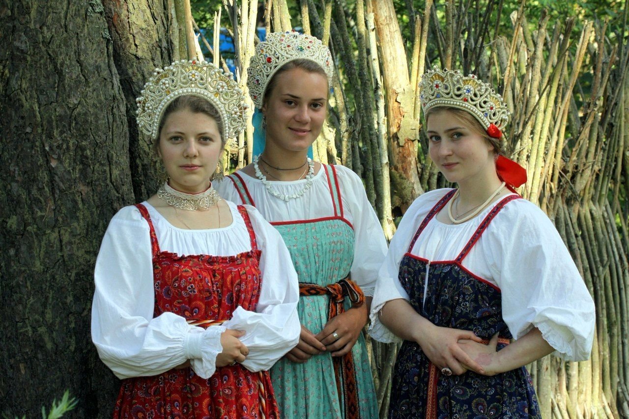 Sexy model Girls in Slavic costumes in Cheongju