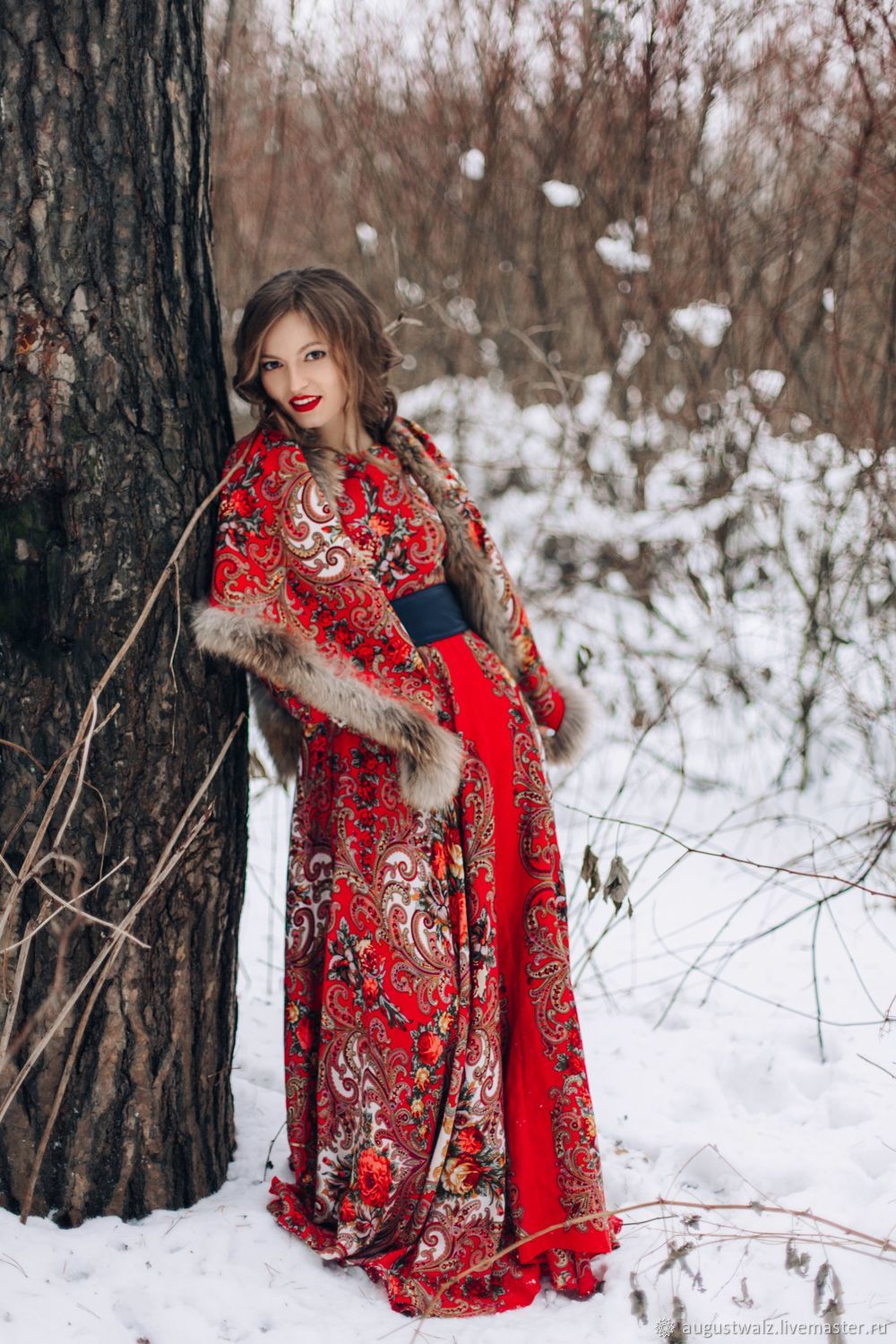 Photo Girls in Slavic costumes in Cheongju